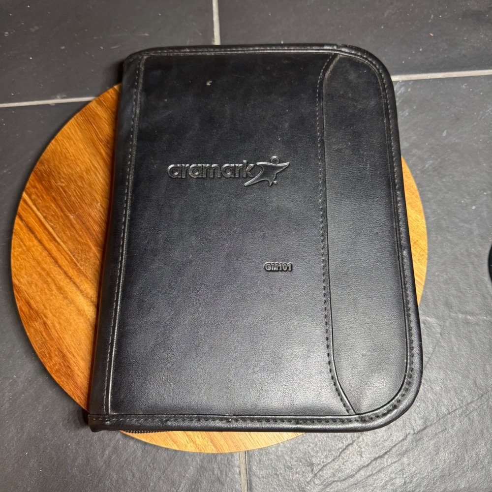 Gemline Aramark GM101 Black Zippered Portfolio Organizer with Calculator 10x7"